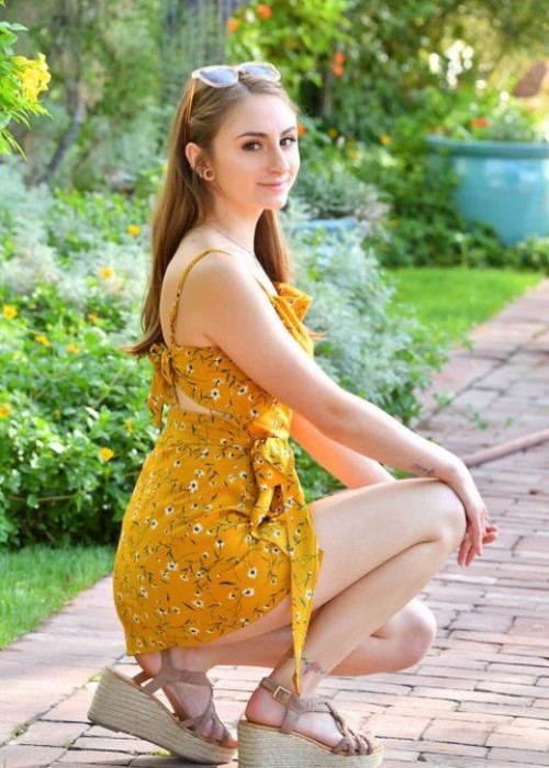 Дина
